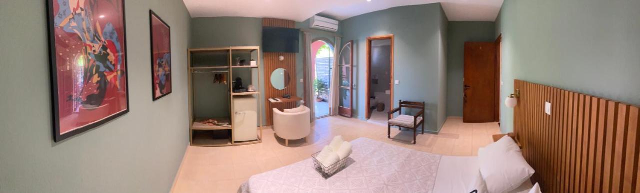 Lord Ape Suites Club Benitses (Corfu) Exterior foto