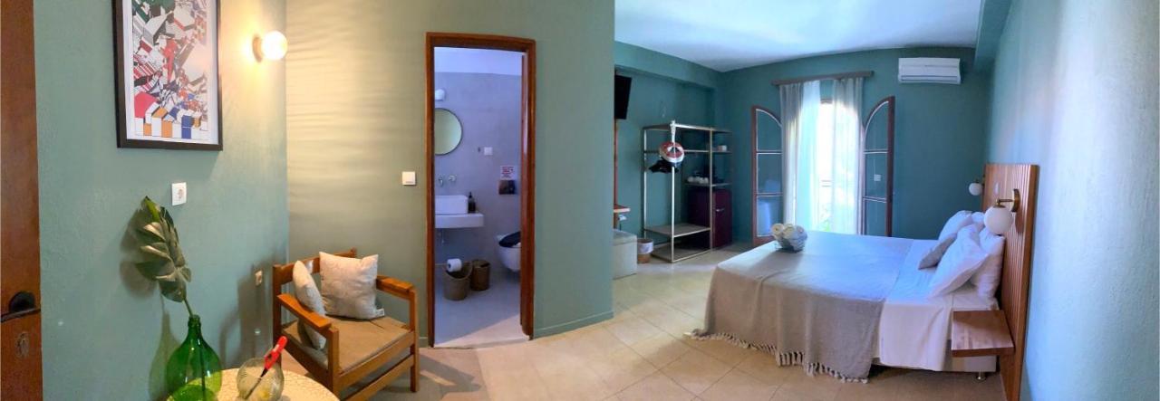 Lord Ape Suites Club Benitses (Corfu) Exterior foto