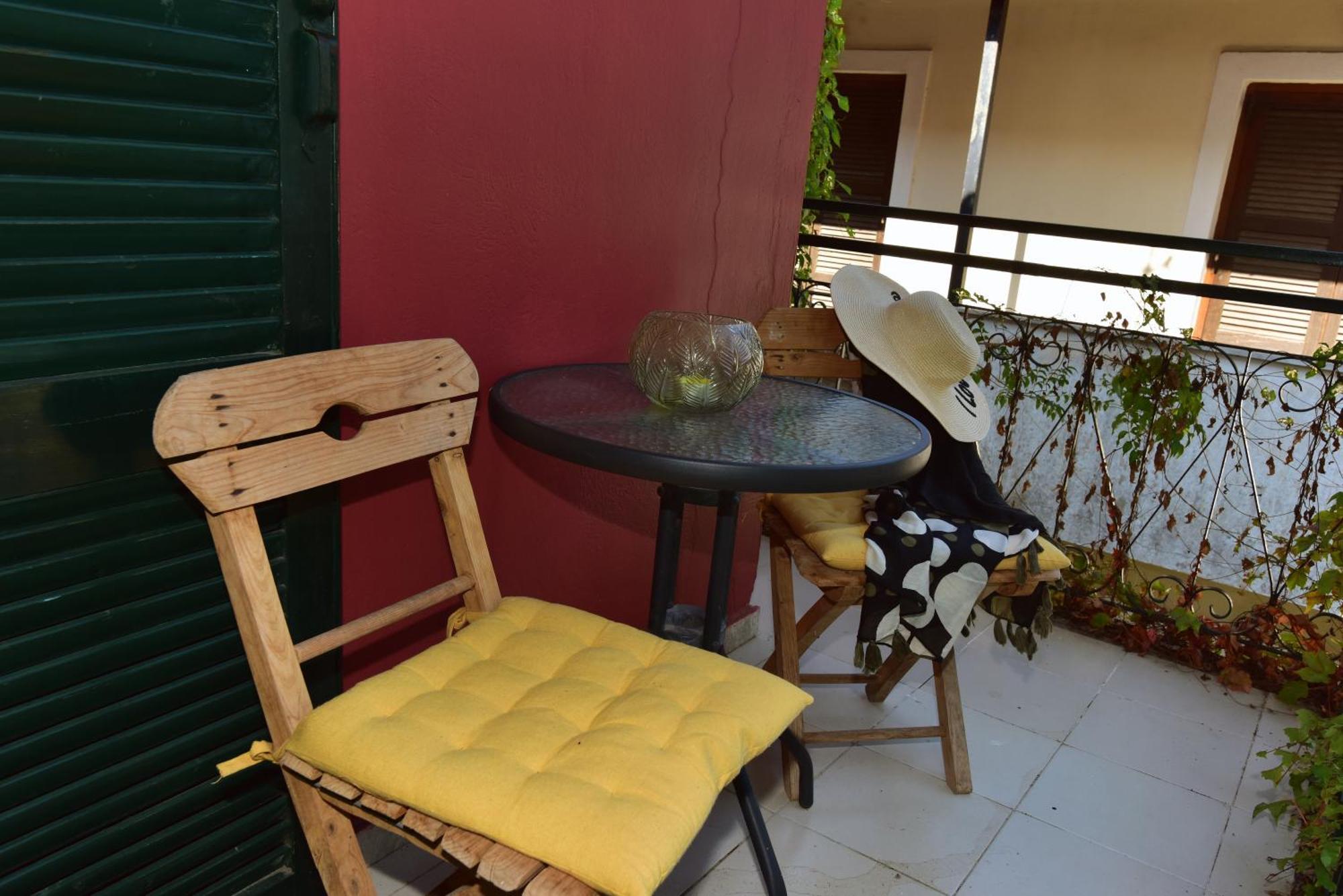Lord Ape Suites Club Benitses (Corfu) Exterior foto